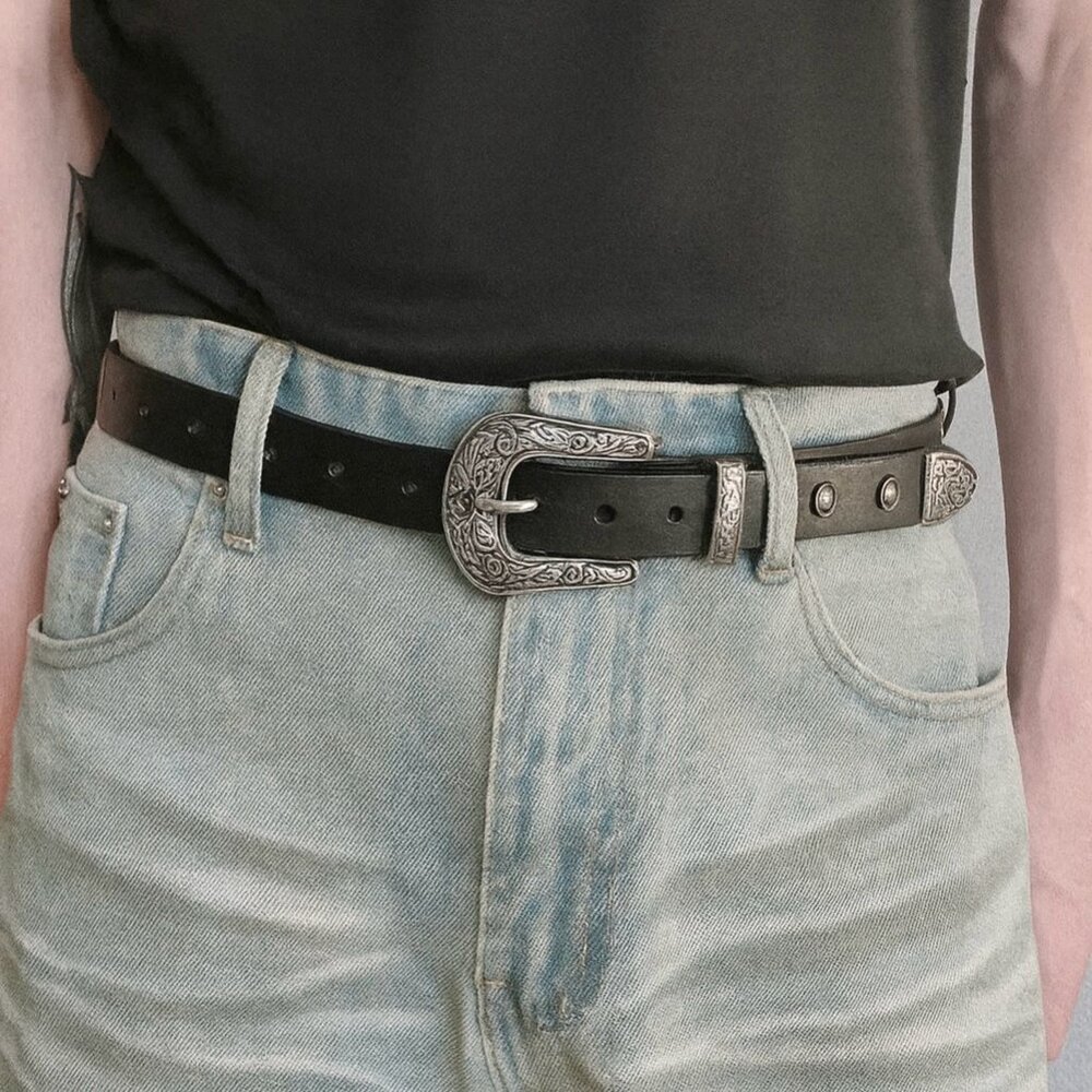Genuine Leather Western Belt – Floral Silver Buckle (Unisex)